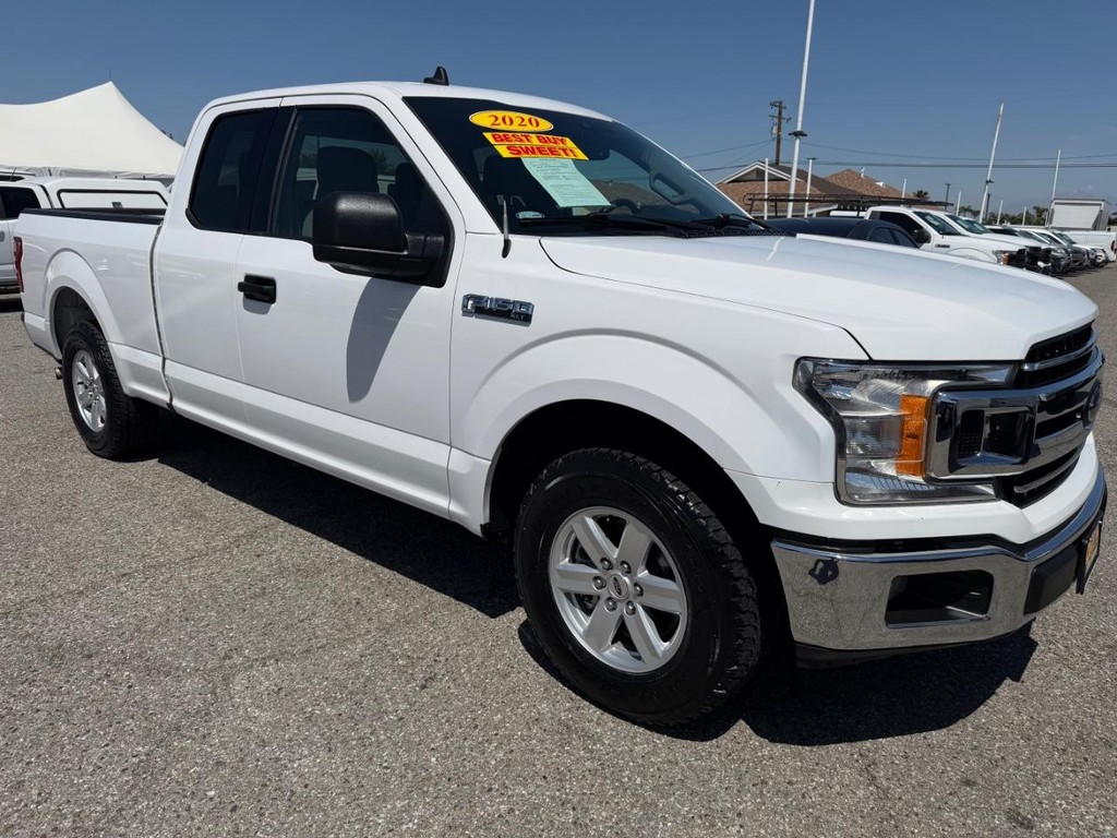 Ford F-150 Vehicle Full-screen Gallery Image 03
