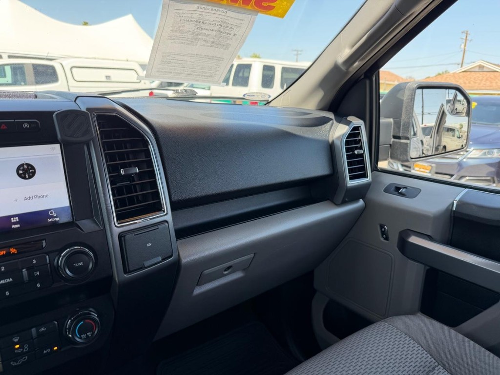 Ford F-150 Vehicle Full-screen Gallery Image 32