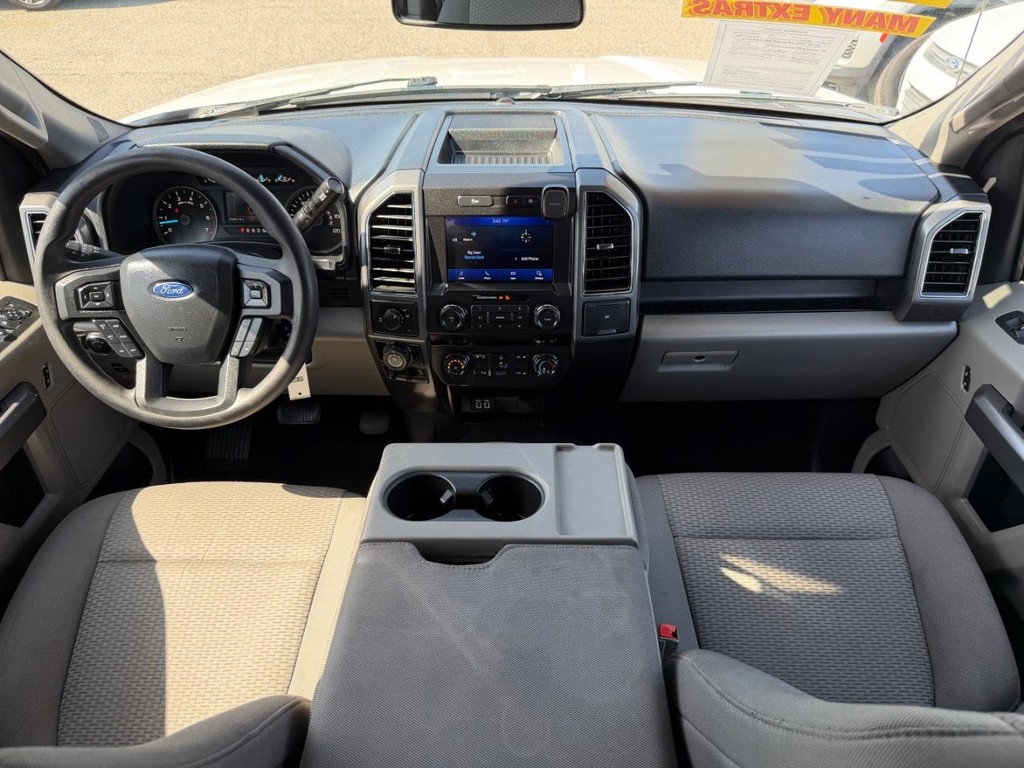 Ford F-150 Vehicle Full-screen Gallery Image 28