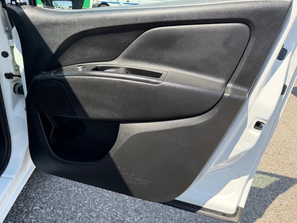 Ram ProMaster City Vehicle Full-screen Gallery Image 20