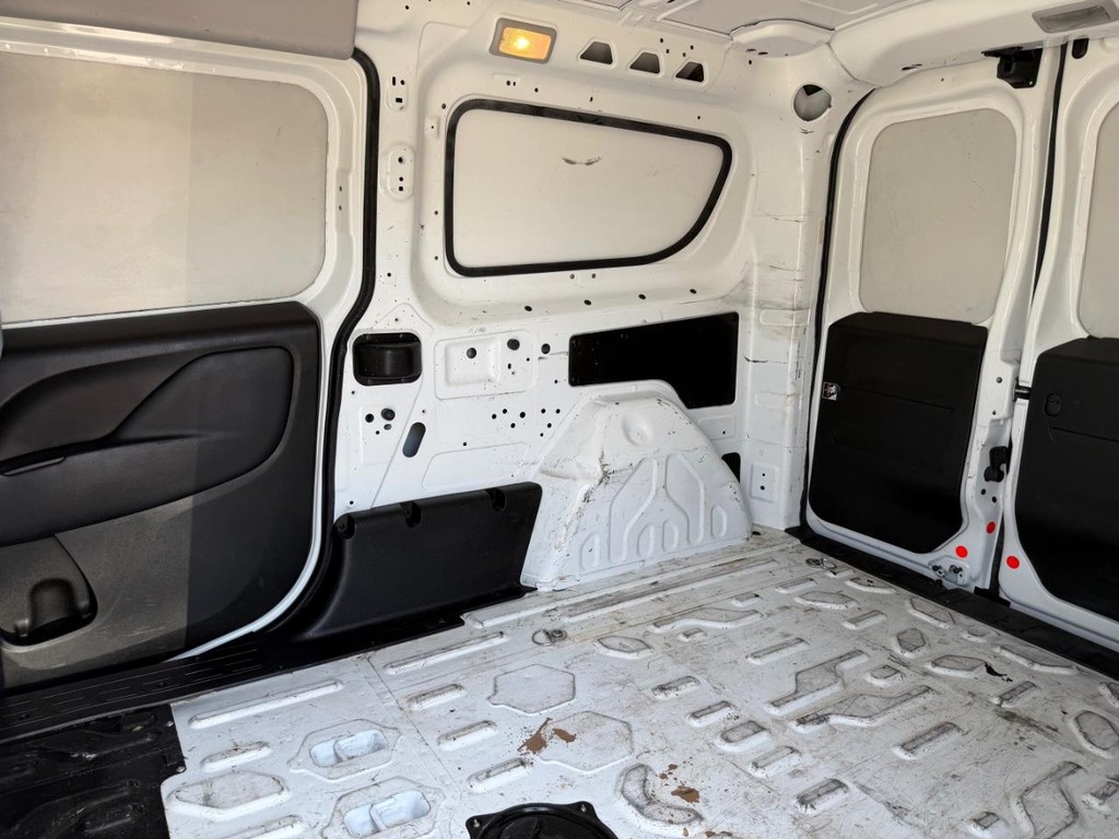 Ram ProMaster City Vehicle Full-screen Gallery Image 35