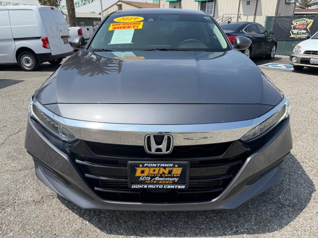 Honda Accord Vehicle Full-screen Gallery Image 14