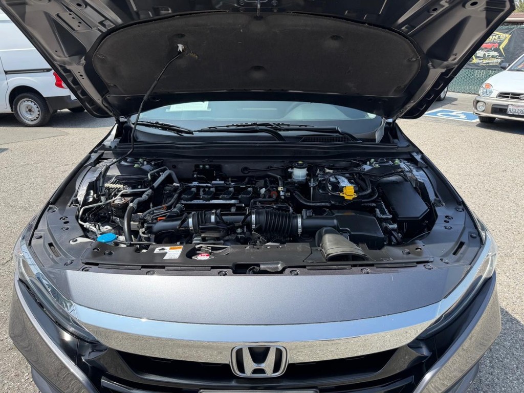 Honda Accord Vehicle Full-screen Gallery Image 41