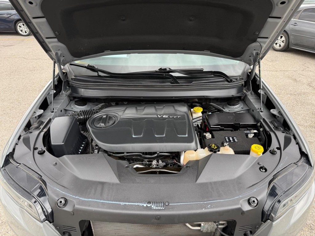 Jeep Cherokee Vehicle Full-screen Gallery Image 47