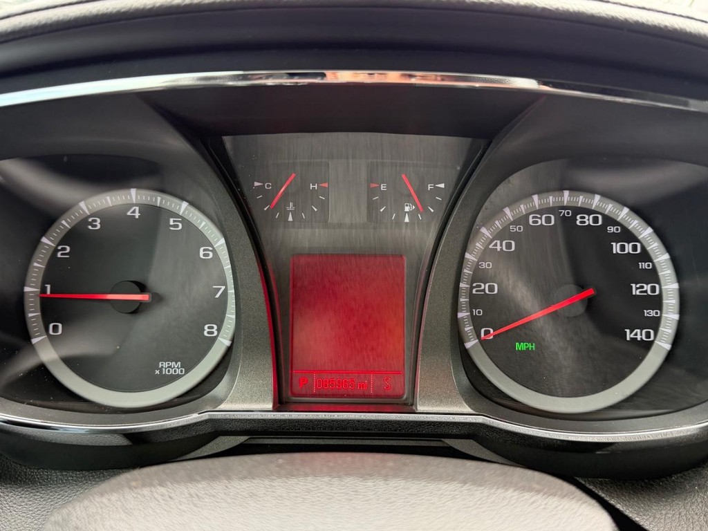 GMC Terrain Vehicle Full-screen Gallery Image 29