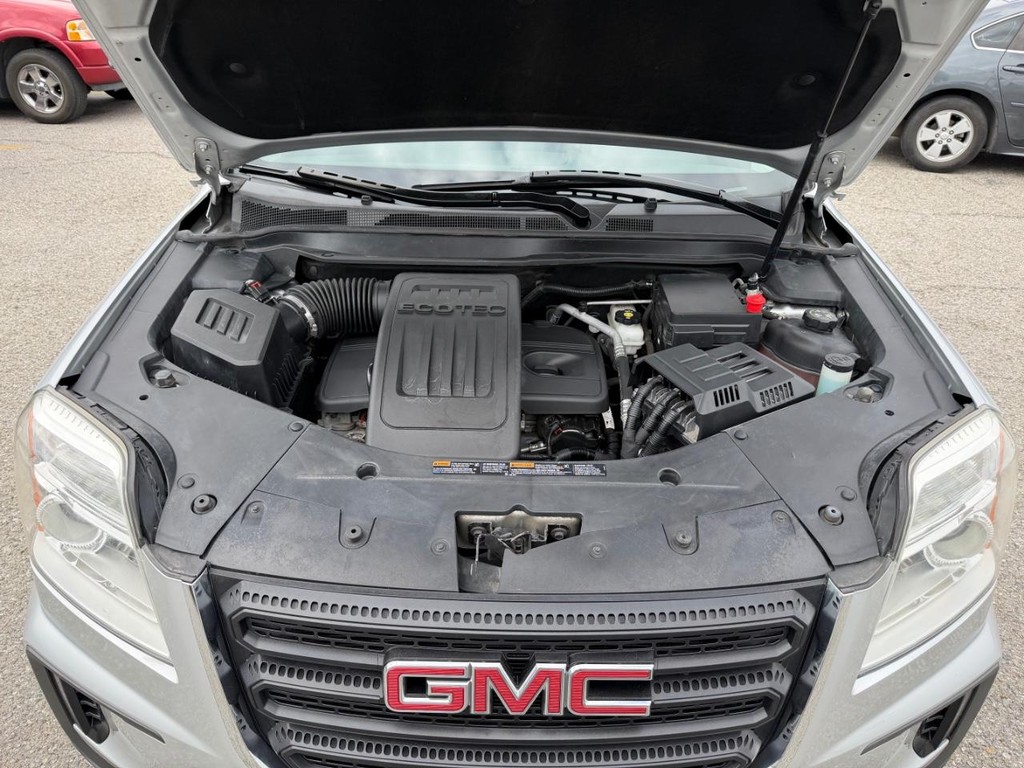 GMC Terrain Vehicle Full-screen Gallery Image 38