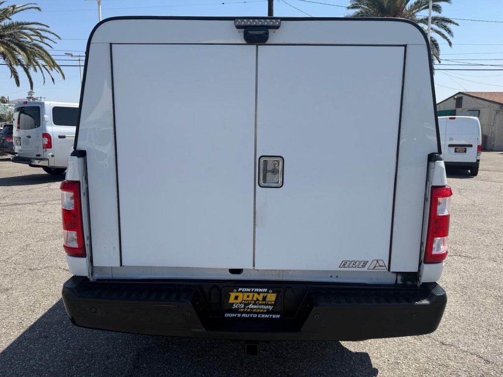Ford F-150 Vehicle Full-screen Gallery Image 08