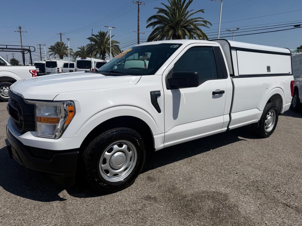 Ford F-150 Vehicle Full-screen Gallery Image 12