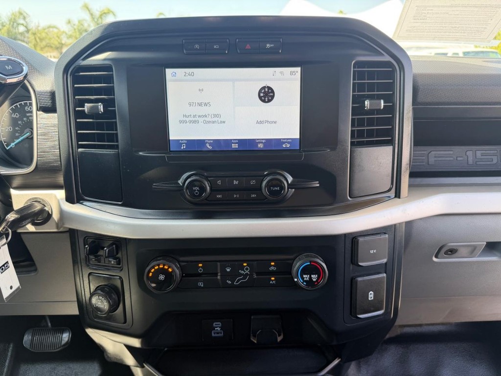Ford F-150 Vehicle Full-screen Gallery Image 39