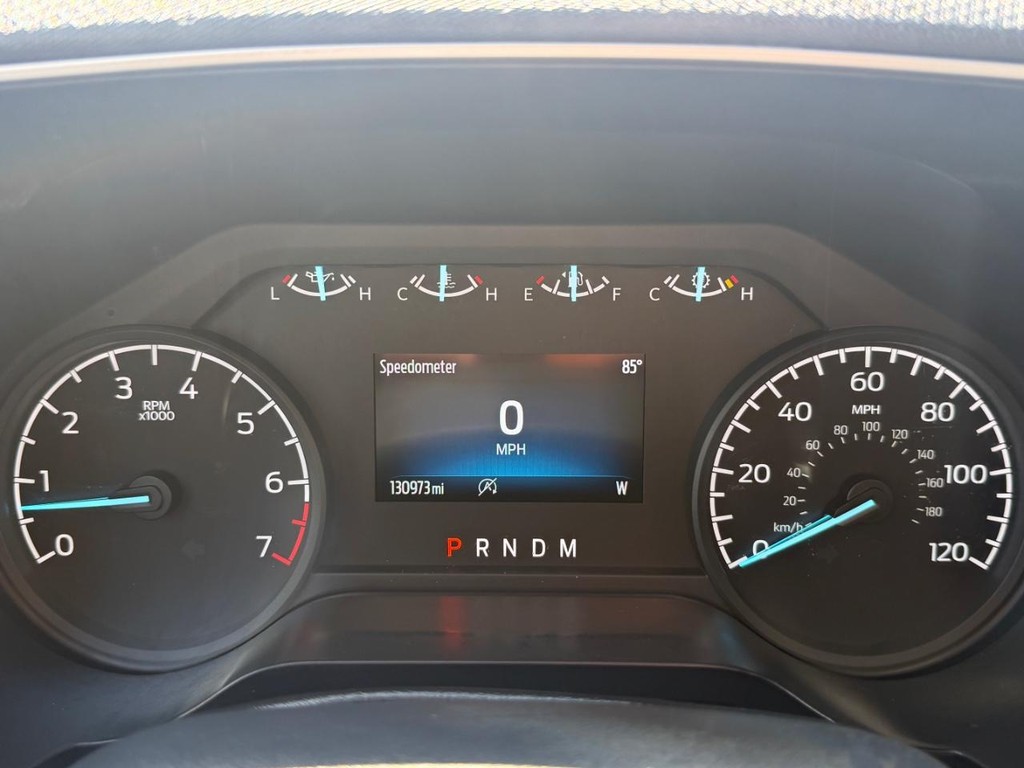 Ford F-150 Vehicle Full-screen Gallery Image 43