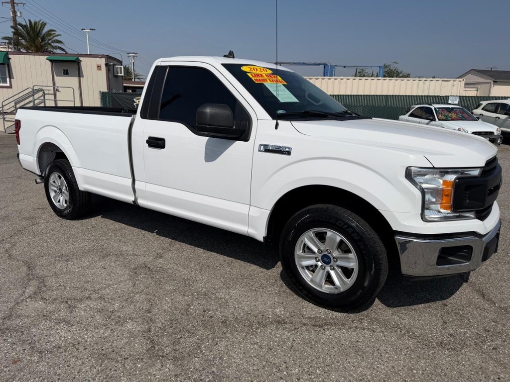 Ford F-150 Vehicle Full-screen Gallery Image 03