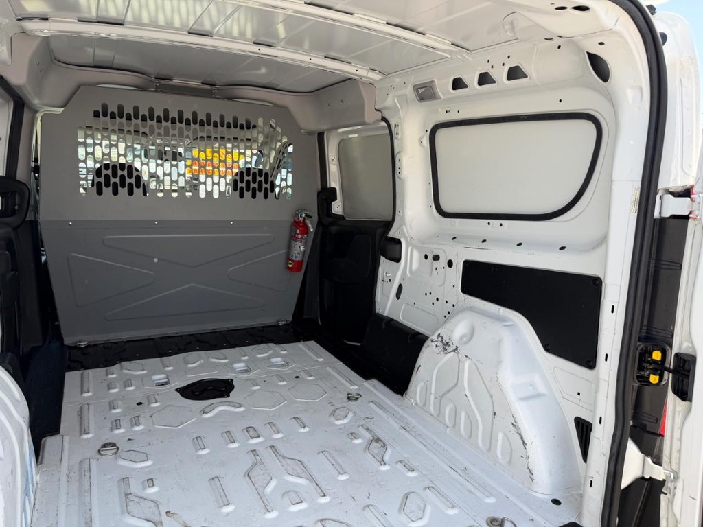 Ram ProMaster City Vehicle Full-screen Gallery Image 18