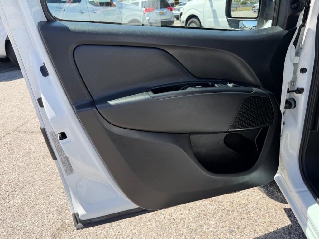 Ram ProMaster City Vehicle Full-screen Gallery Image 27