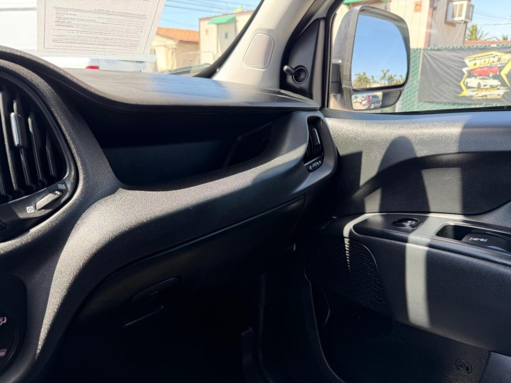 Ram ProMaster City Vehicle Full-screen Gallery Image 37