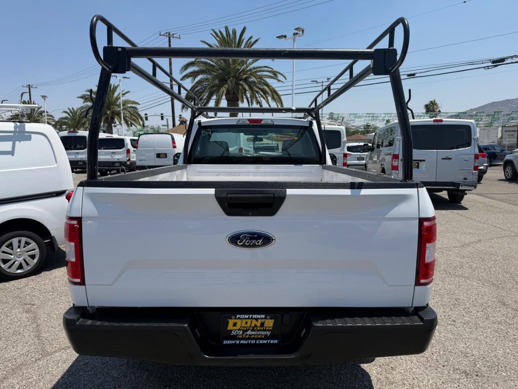 Ford F-150 Vehicle Full-screen Gallery Image 08