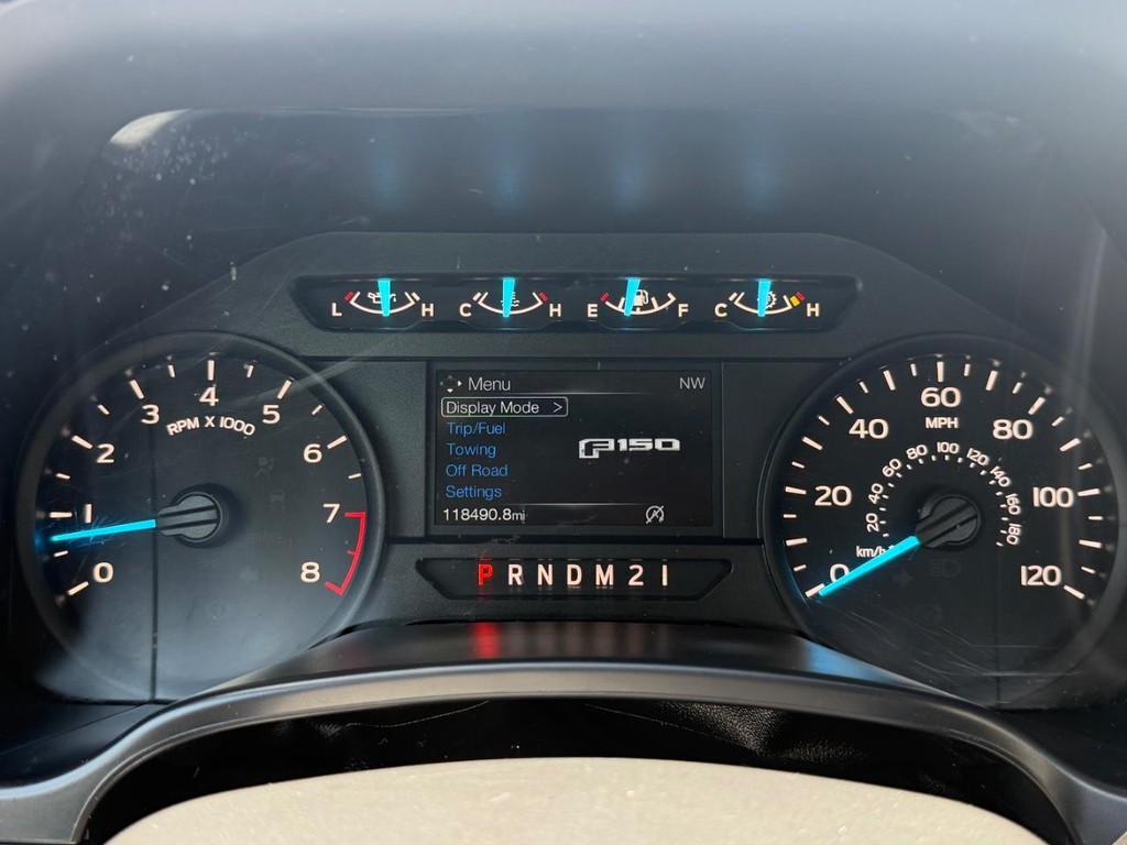 Ford F-150 Vehicle Full-screen Gallery Image 27