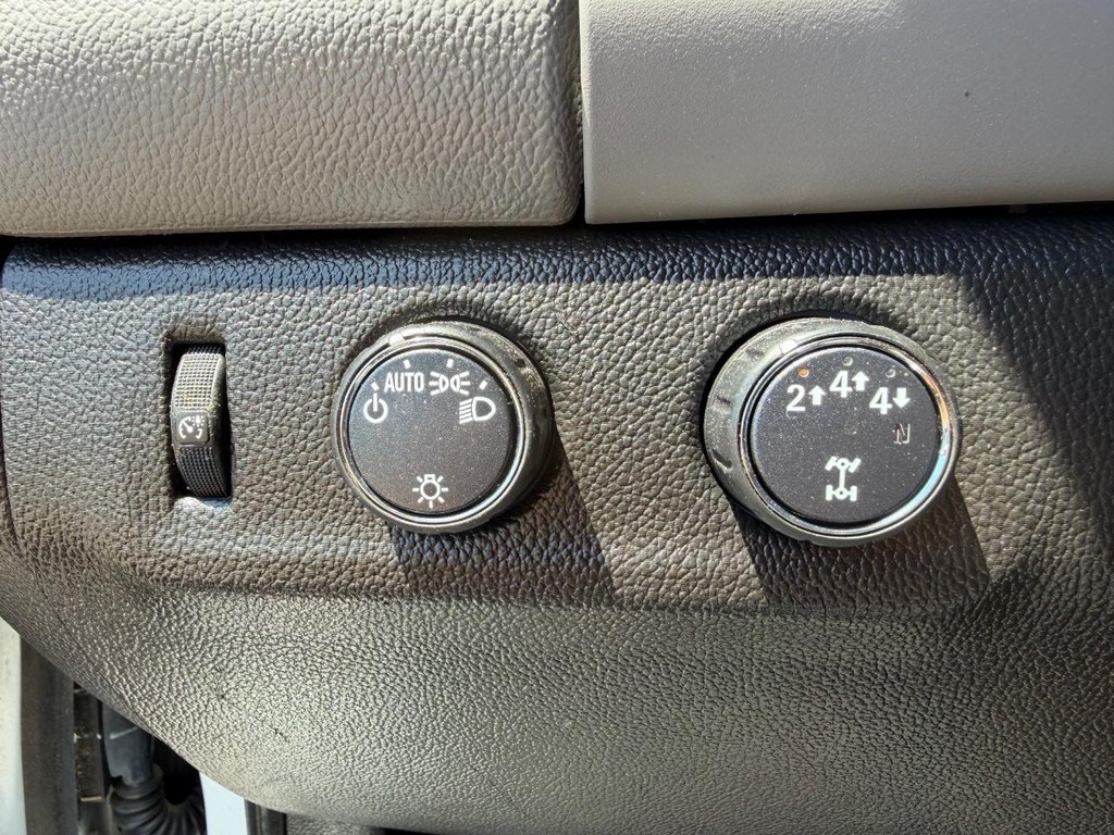 Chevrolet Colorado Vehicle Full-screen Gallery Image 35
