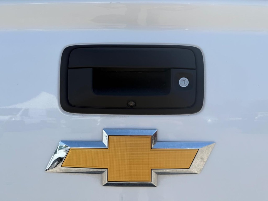 Chevrolet Colorado Vehicle Full-screen Gallery Image 37