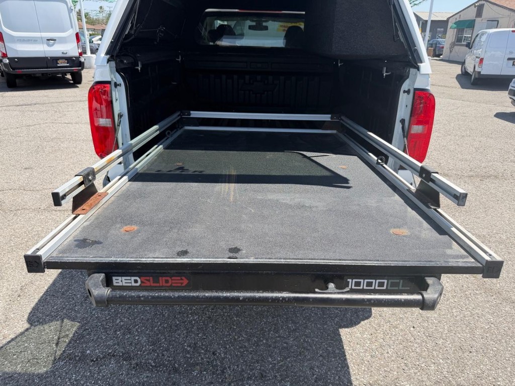 Chevrolet Colorado Vehicle Full-screen Gallery Image 40