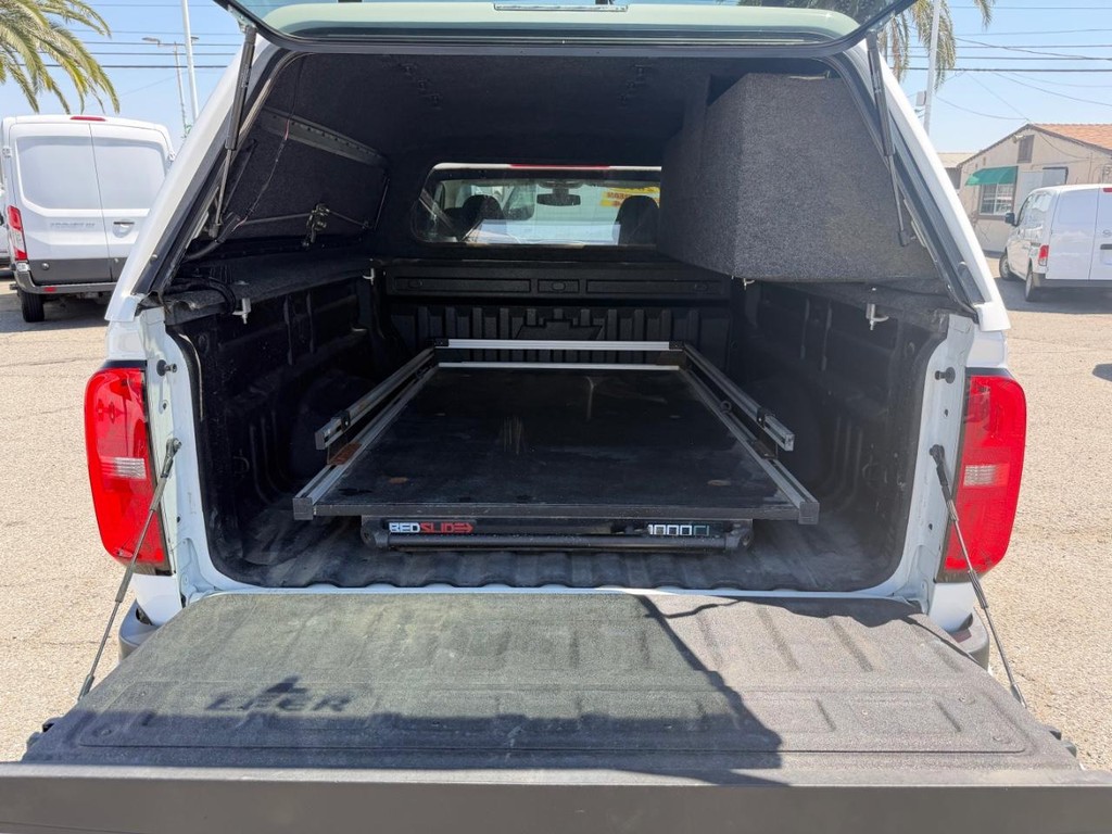 Chevrolet Colorado Vehicle Full-screen Gallery Image 43