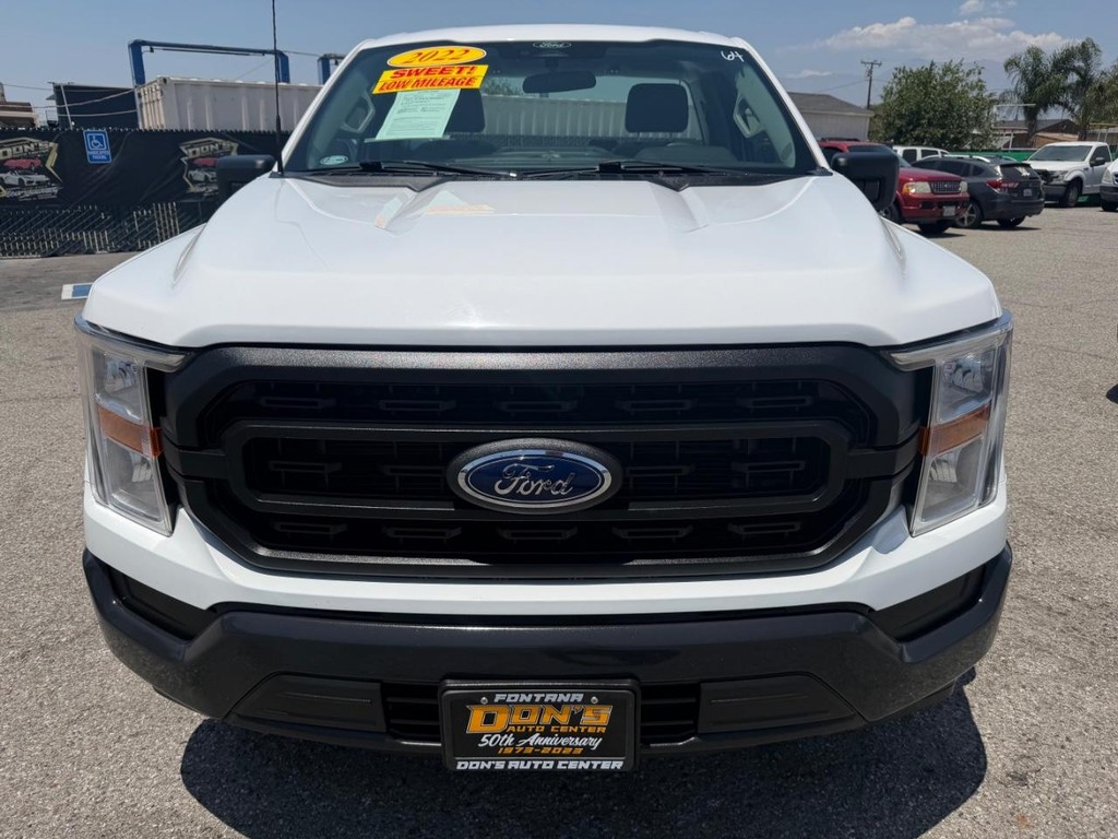 Ford F-150 Vehicle Full-screen Gallery Image 14