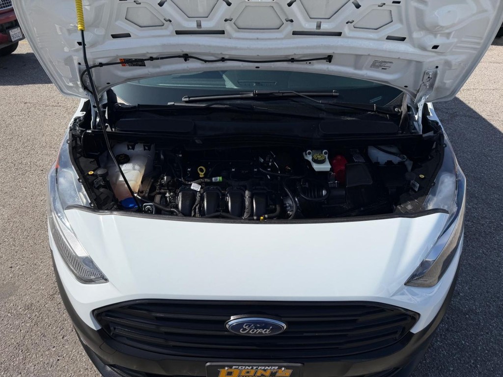 Ford Transit Connect Vehicle Full-screen Gallery Image 44