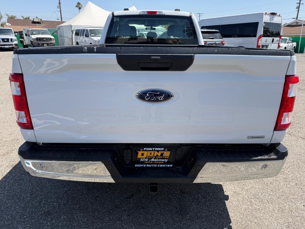 Ford F-150 Vehicle Full-screen Gallery Image 08