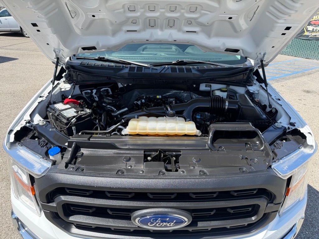 Ford F-150 Vehicle Full-screen Gallery Image 46