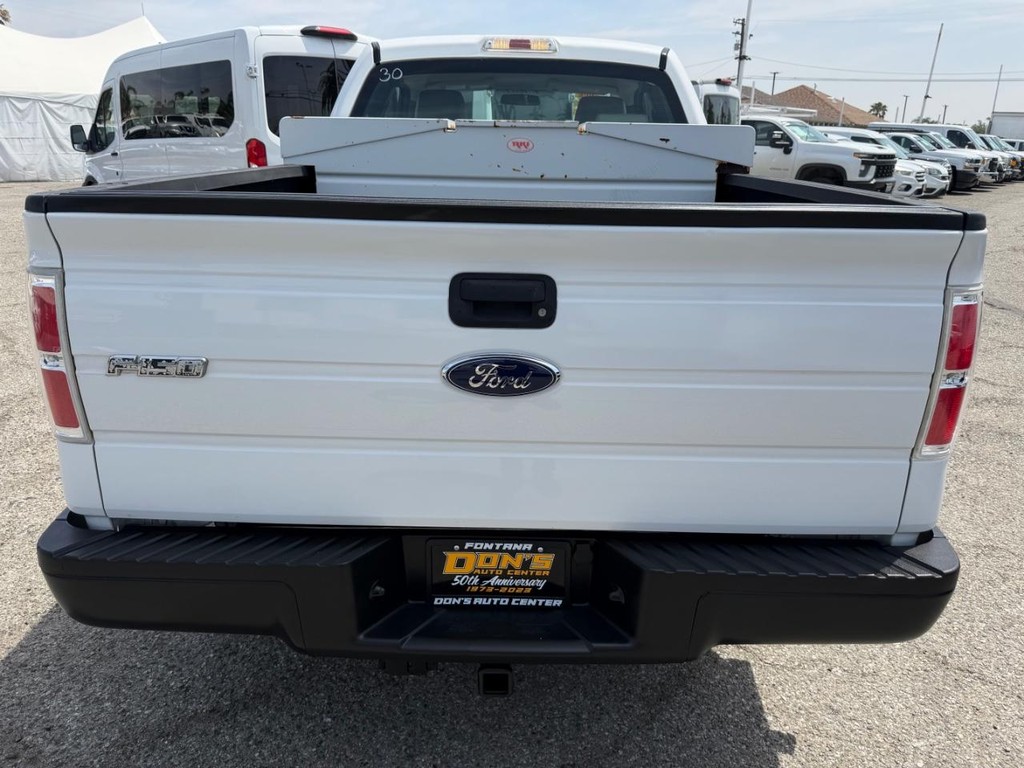 Ford F-150 Vehicle Full-screen Gallery Image 08