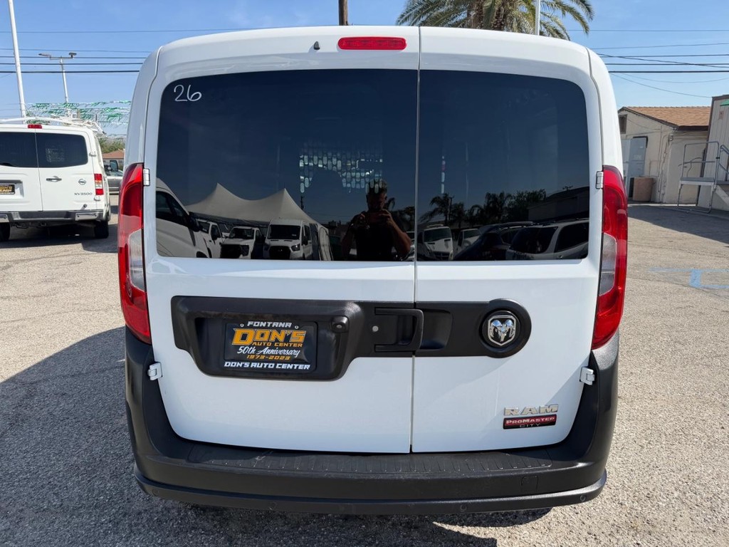 Ram ProMaster City Vehicle Full-screen Gallery Image 09