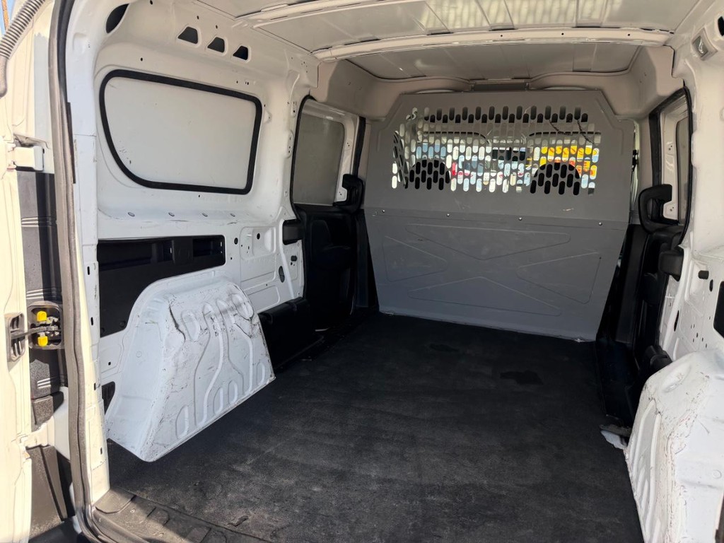 Ram ProMaster City Vehicle Full-screen Gallery Image 16