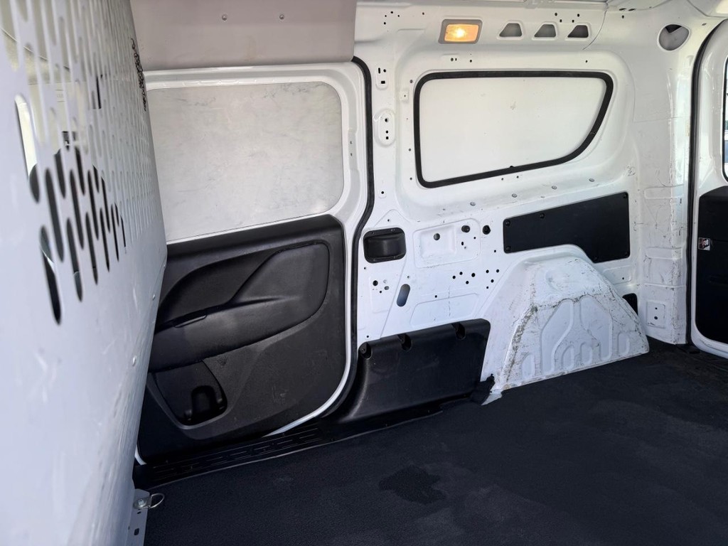 Ram ProMaster City Vehicle Full-screen Gallery Image 23