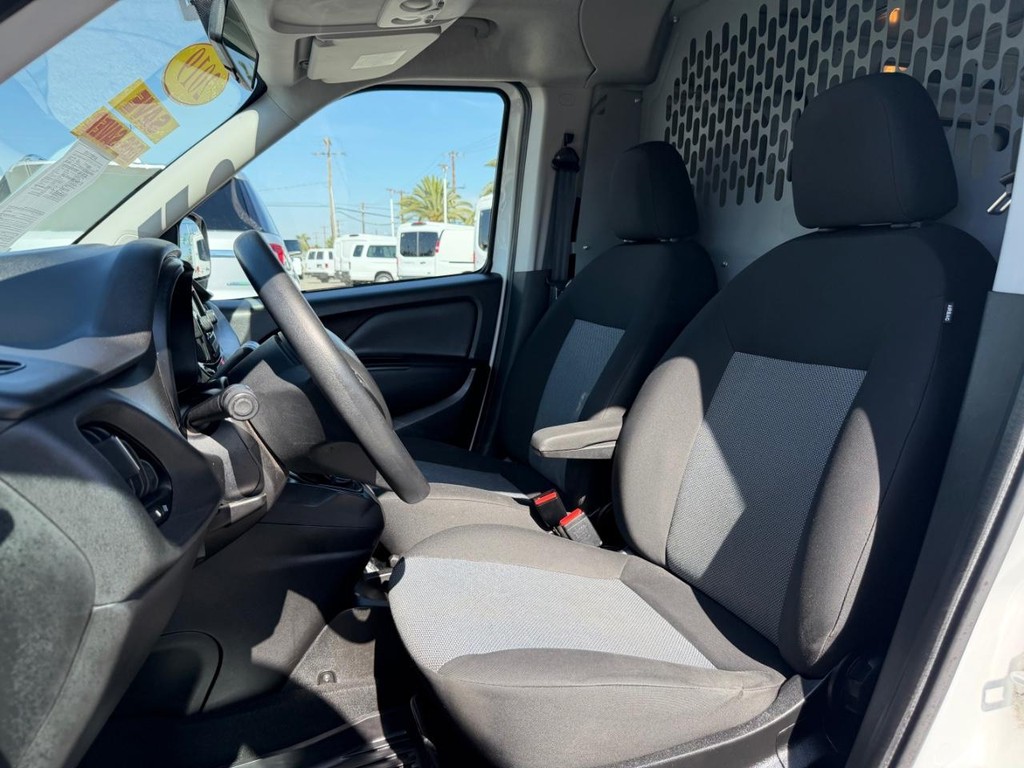 Ram ProMaster City Vehicle Full-screen Gallery Image 27