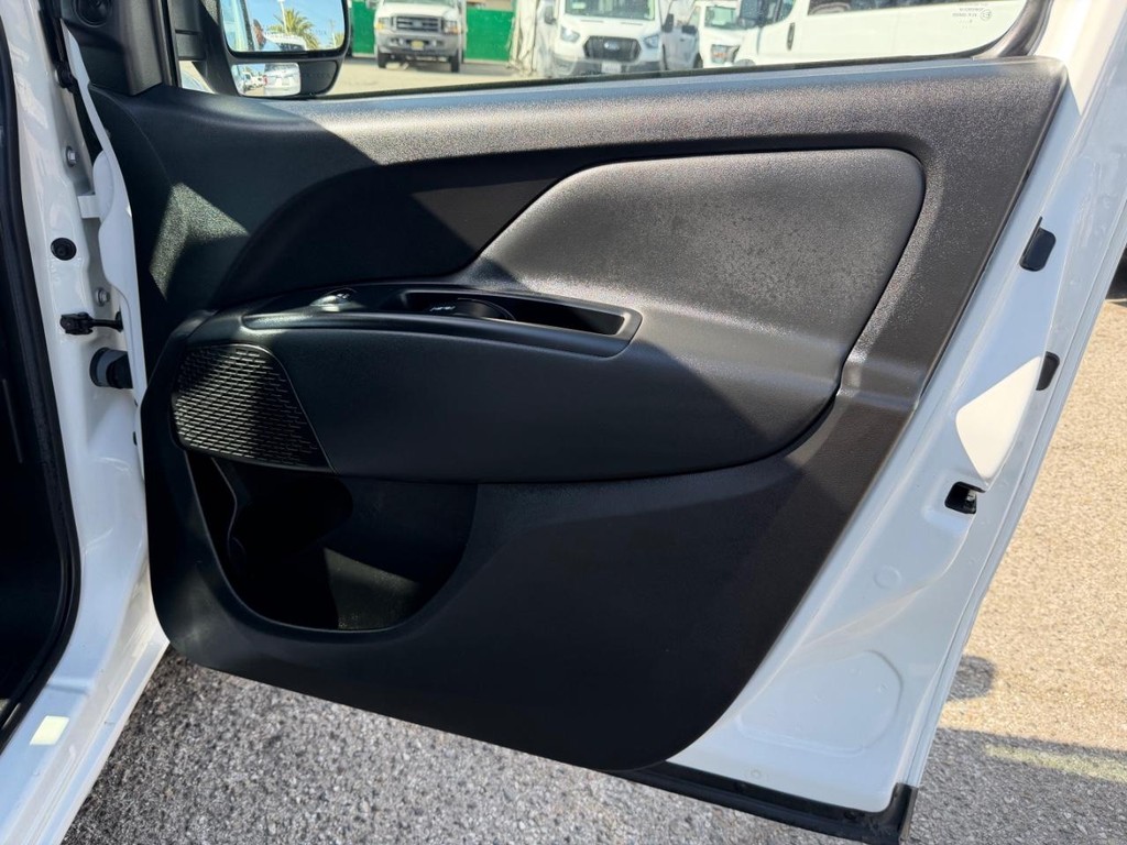 Ram ProMaster City Vehicle Full-screen Gallery Image 28