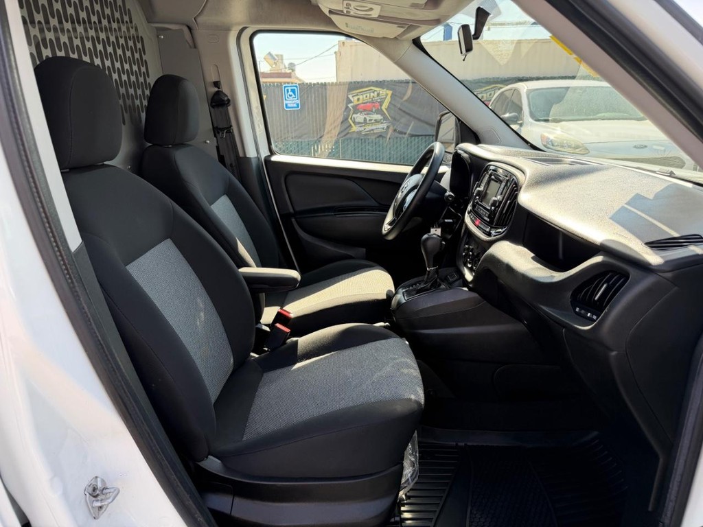 Ram ProMaster City Vehicle Full-screen Gallery Image 30