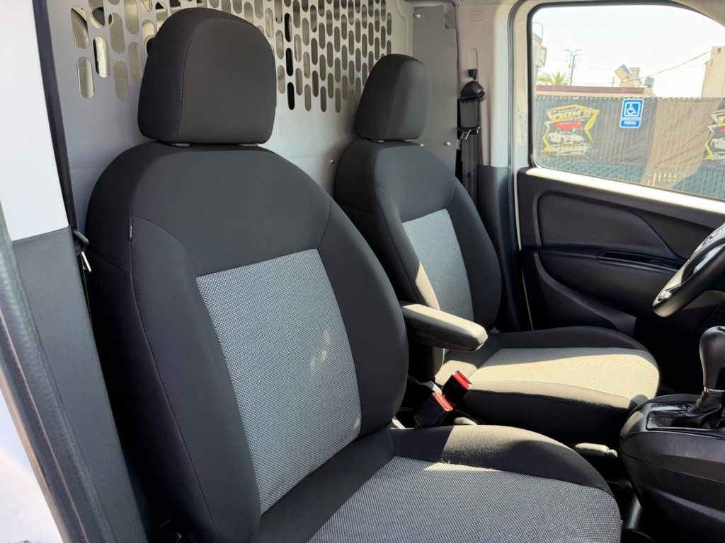 Ram ProMaster City Vehicle Full-screen Gallery Image 31