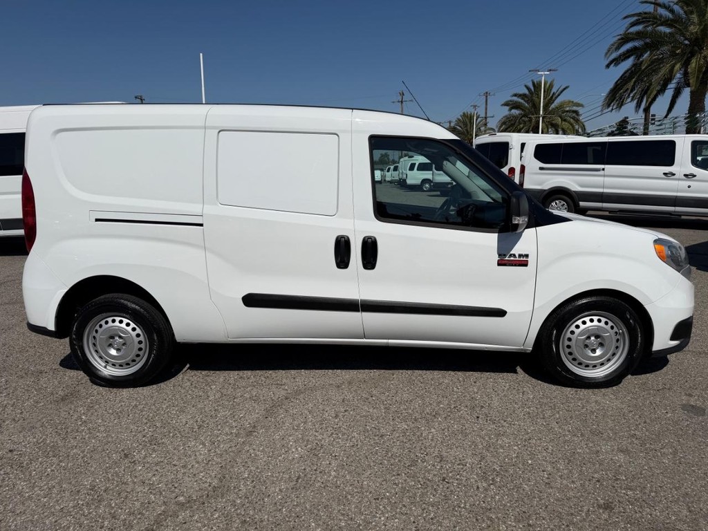 Ram ProMaster City Vehicle Full-screen Gallery Image 06