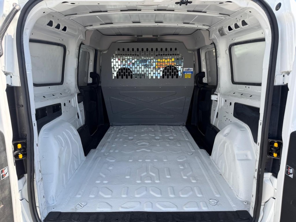 Ram ProMaster City Vehicle Full-screen Gallery Image 16