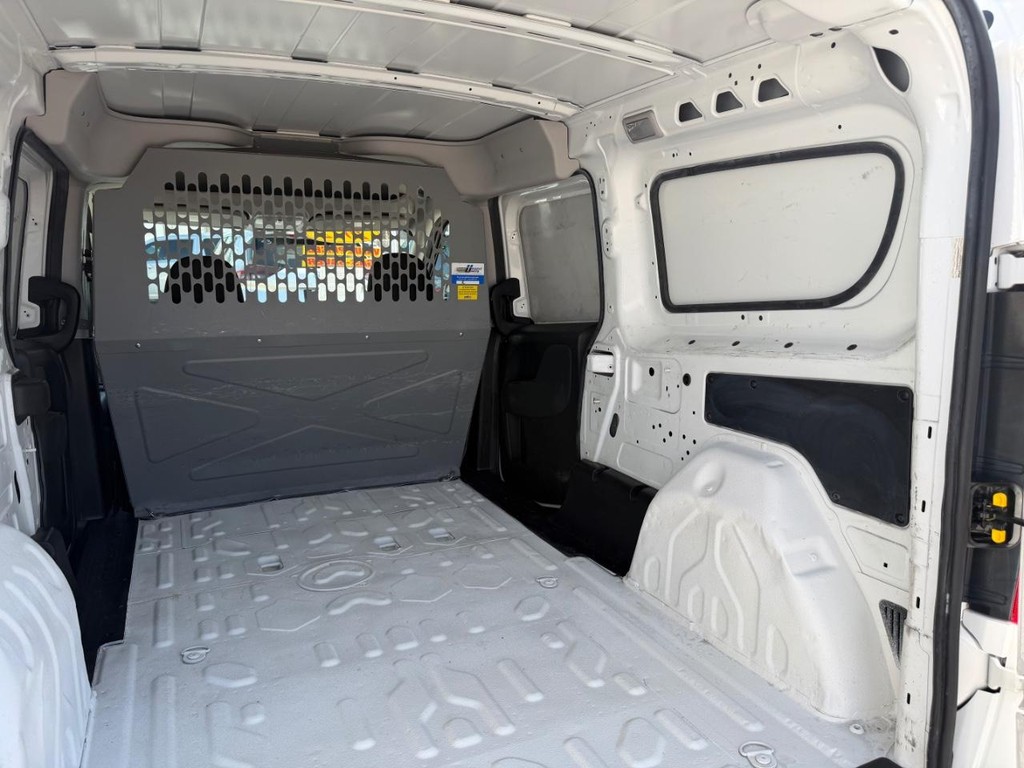 Ram ProMaster City Vehicle Full-screen Gallery Image 18