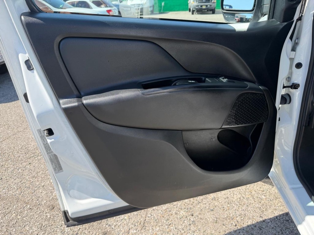 Ram ProMaster City Vehicle Full-screen Gallery Image 25