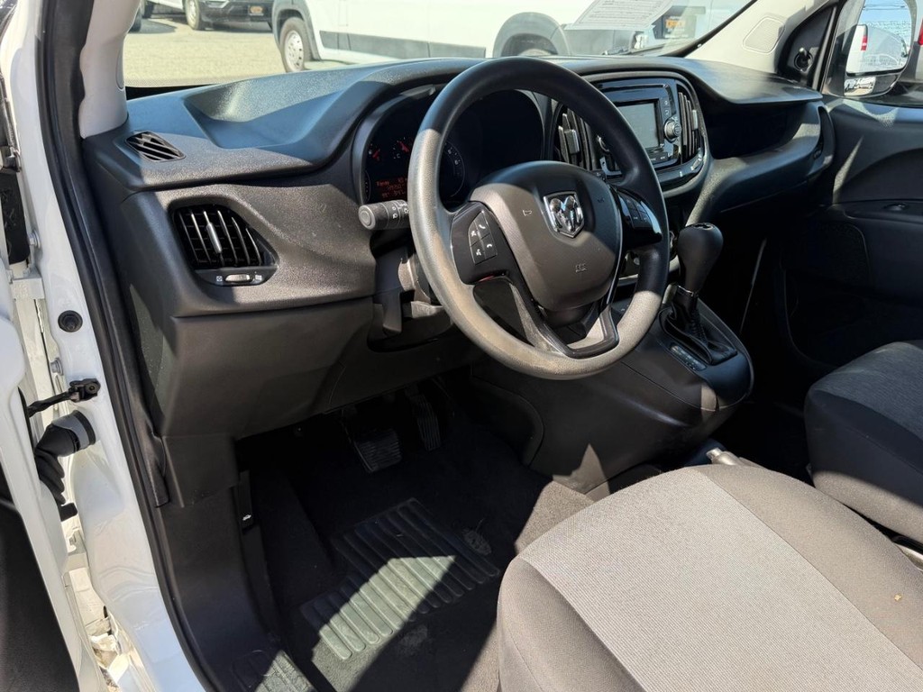 Ram ProMaster City Vehicle Full-screen Gallery Image 26