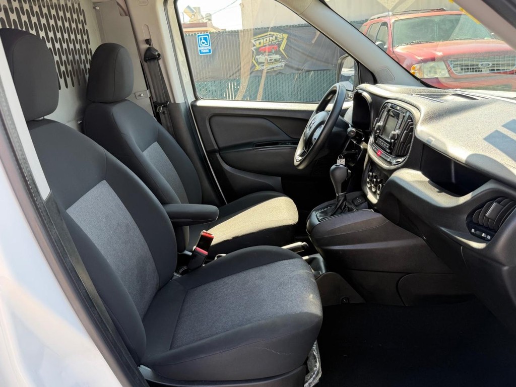 Ram ProMaster City Vehicle Full-screen Gallery Image 31