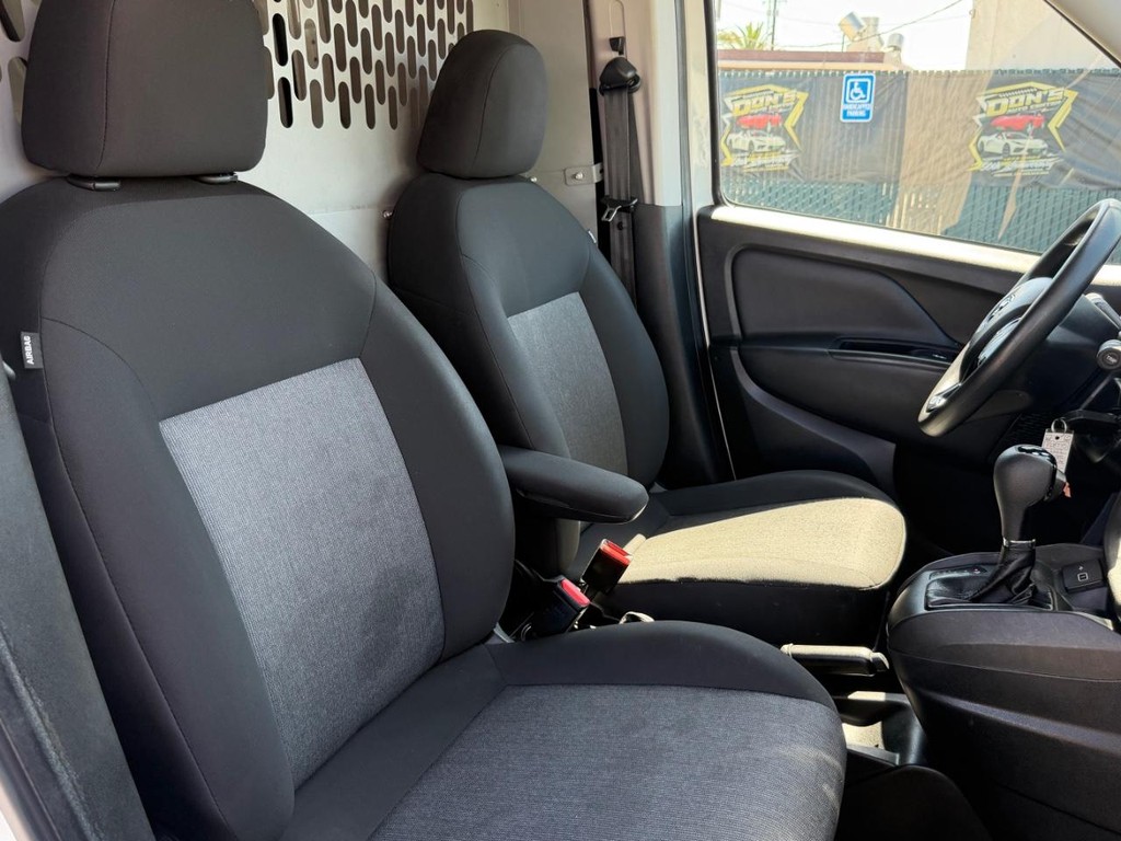 Ram ProMaster City Vehicle Full-screen Gallery Image 32