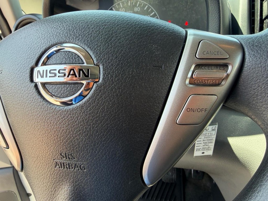 Nissan NV200 Vehicle Full-screen Gallery Image 39