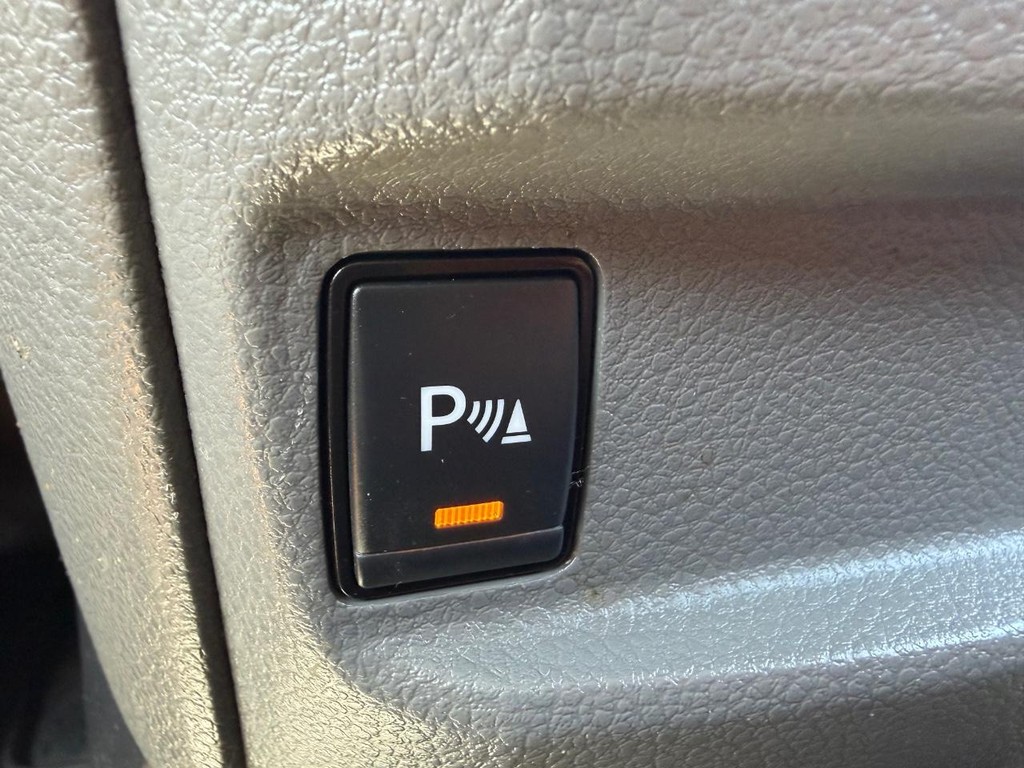 Nissan NV200 Vehicle Full-screen Gallery Image 43