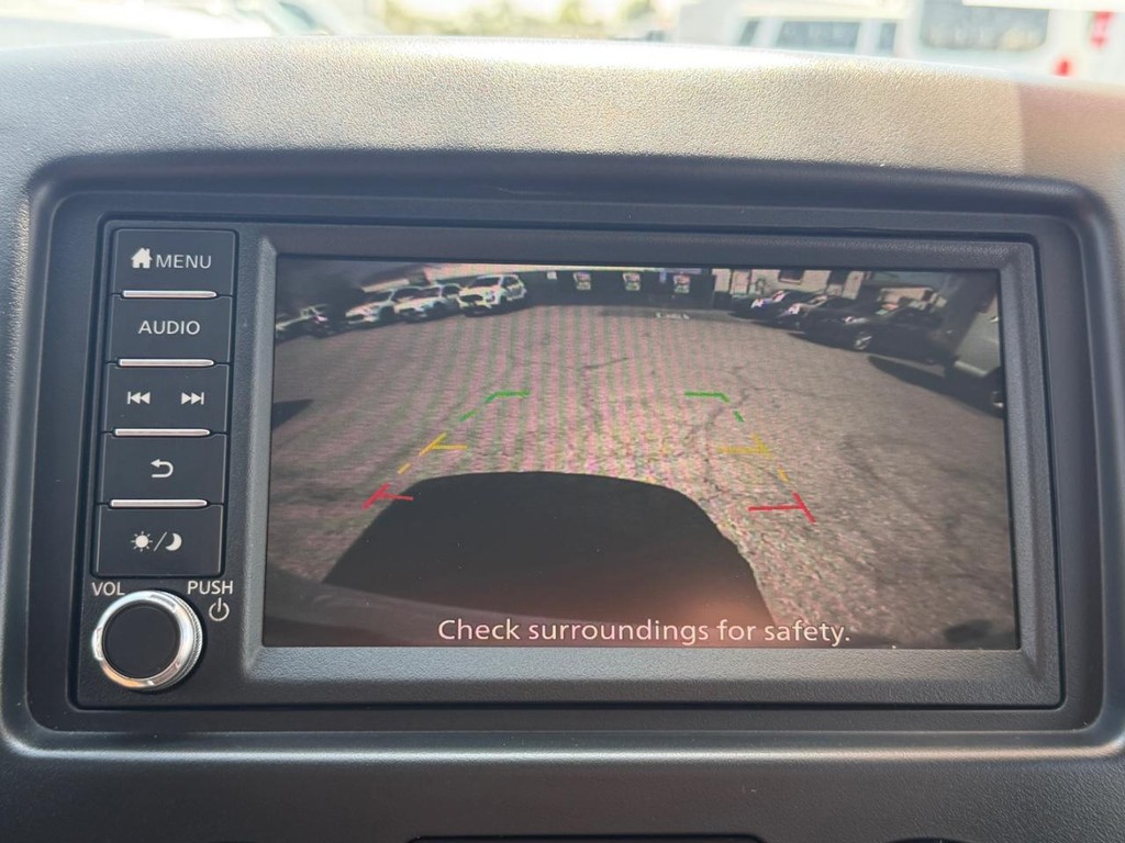 Nissan NV200 Vehicle Full-screen Gallery Image 44