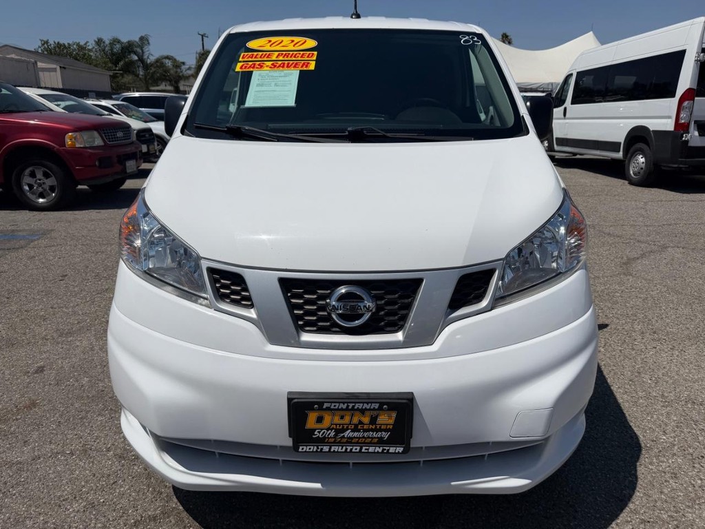 Nissan NV200 Vehicle Full-screen Gallery Image 15