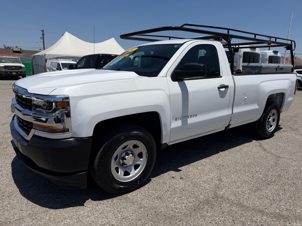 Chevrolet Silverado 1500 Vehicle Full-screen Gallery Image 12