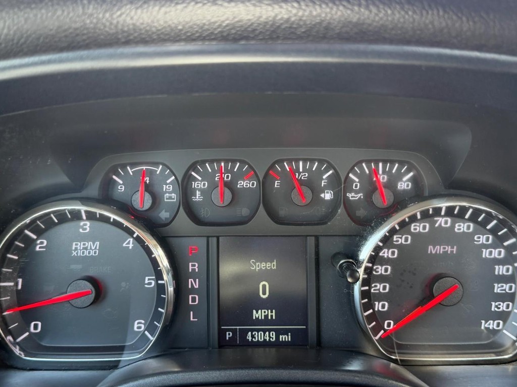 Chevrolet Silverado 1500 Vehicle Full-screen Gallery Image 41