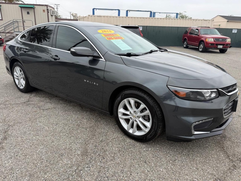 Chevrolet Malibu Vehicle Full-screen Gallery Image 03